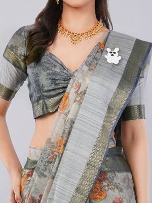 Grey polyester printed saree with blouse 3