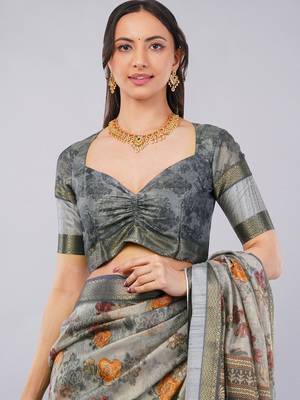 Grey polyester printed saree with blouse 4