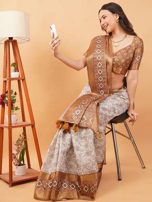 Off white polyester printed saree with blouse 2