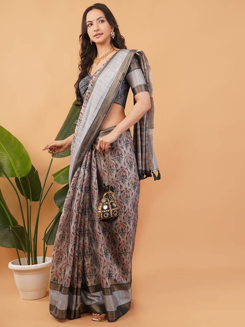 Grey polyester printed saree with blouse