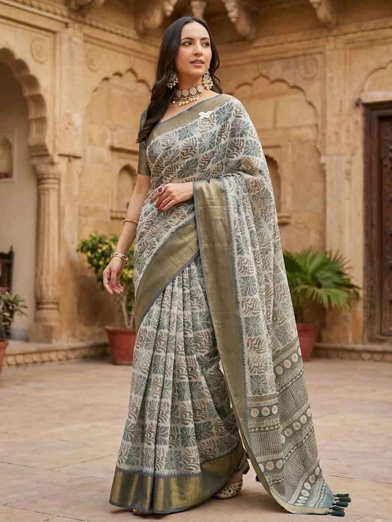 Grey polyester printed saree with blouse