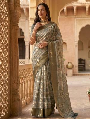 Grey polyester printed saree with blouse 5