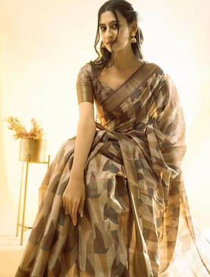 Beige polyester woven design saree with blouse 4