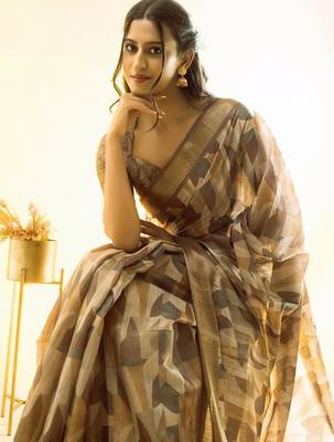 Beige polyester woven design saree with blouse 5