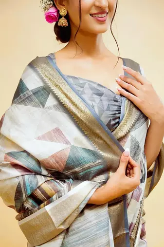 White polyester printed saree with blouse