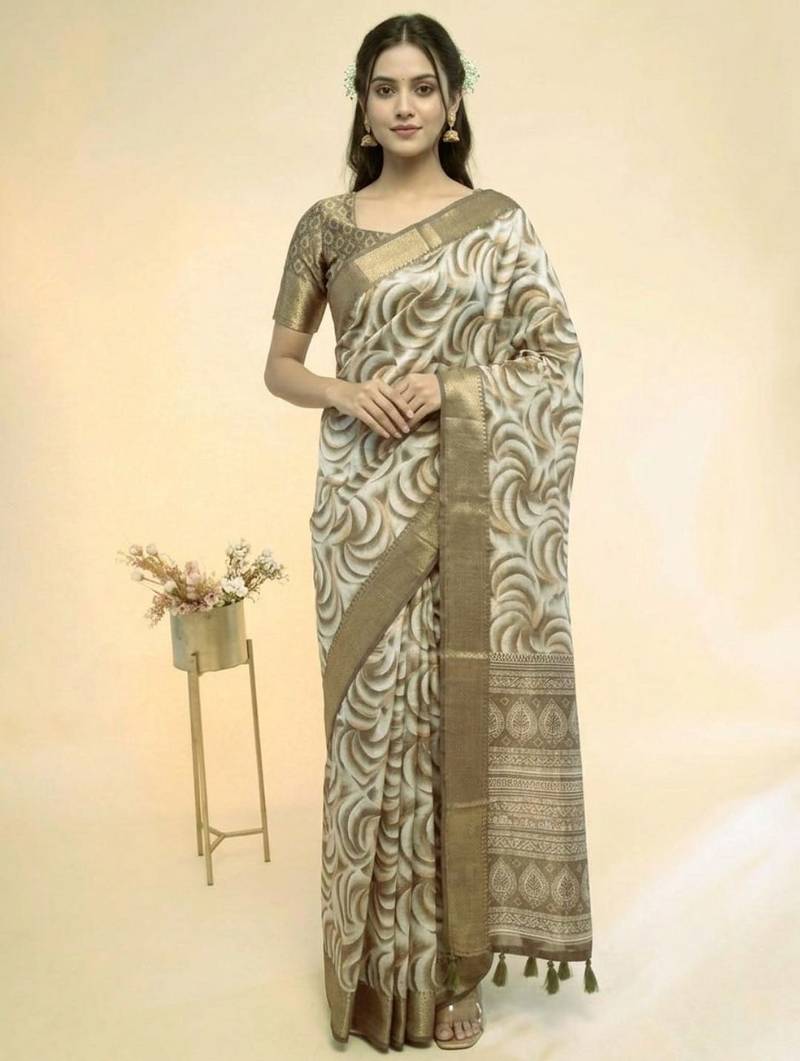 White polyester printed saree with blouse