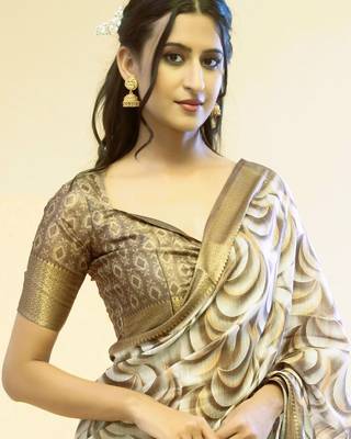 White polyester printed saree with blouse 4