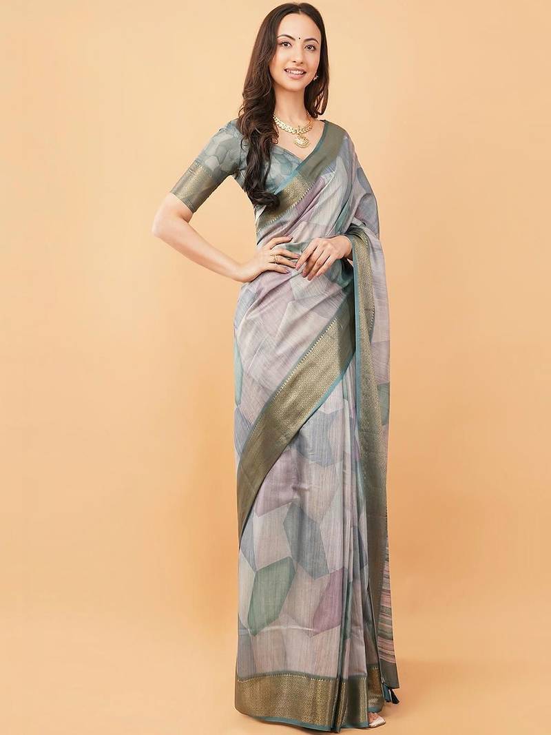 Grey polyester woven design saree with blouse