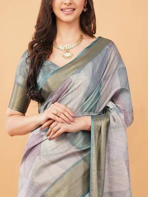 Grey polyester woven design saree with blouse 4