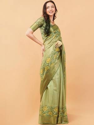 Lime polyester printed saree with blouse 2
