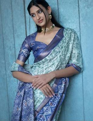 Sea green polyester printed saree with blouse 5