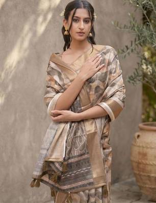 Brown polyester printed saree with blouse 5