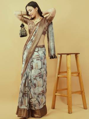 Multicolor polyester printed saree with blouse 2