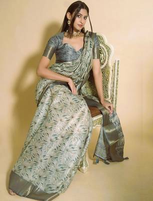 Sea green polyester woven design saree with blouse 3