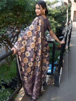Navy blue polyester printed saree with blouse 3