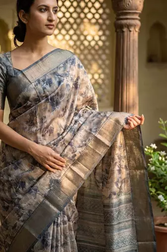 Beige polyester printed saree with blouse