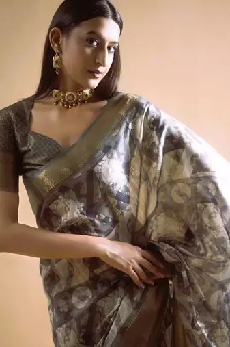 Multicolor polyester printed saree with blouse