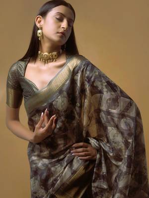 Multicolor polyester printed saree with blouse 3