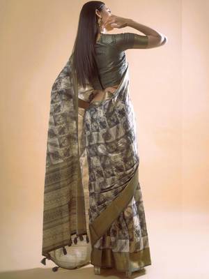 Multicolor polyester printed saree with blouse 4