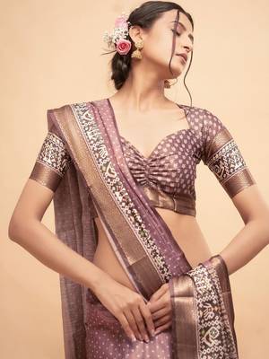 Purple polyester woven design saree with blouse 3