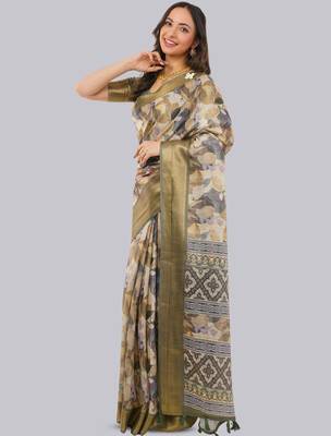 Multicolor polyester printed saree with blouse 2