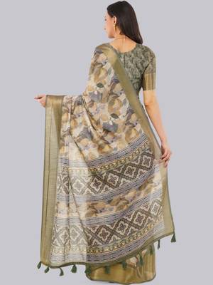 Multicolor polyester printed saree with blouse 3