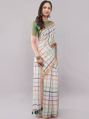 White pure linen woven design saree with blouse 2
