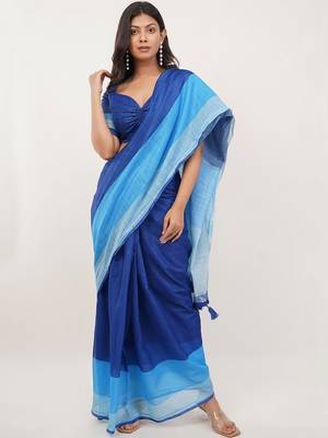 Blue pure linen colourblocked saree with blouse 1
