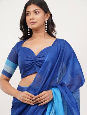 Blue pure linen colourblocked saree with blouse 5
