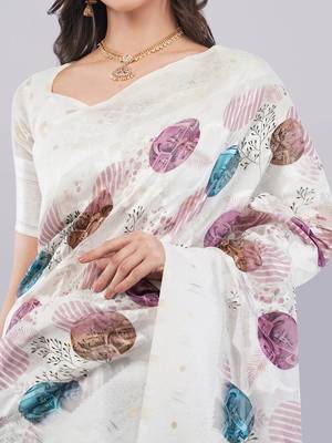 Off white silk blend printed saree with blouse 5