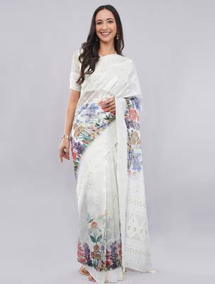 Off white silk blend printed saree with blouse 2