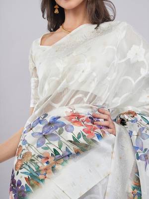 Off white silk blend printed saree with blouse 4