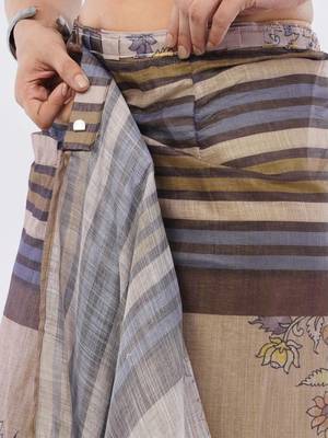 Brown linen striped saree with blouse 5