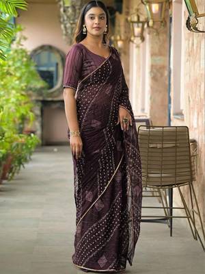 Purple pure georgette printed saree with blouse 3