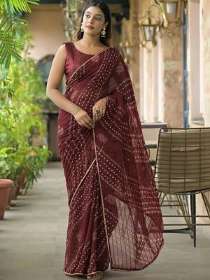 Maroon pure georgette printed saree with blouse 3