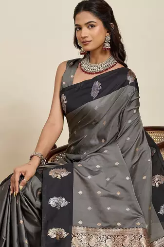Grey silk blend woven design saree with blouse