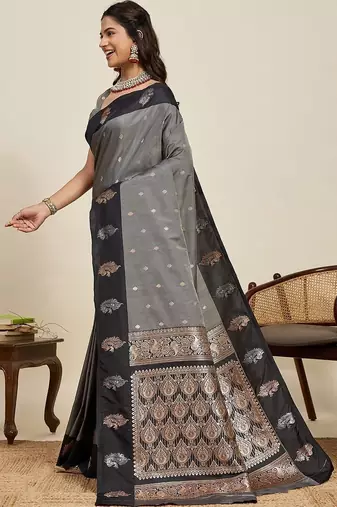 Grey silk blend woven design saree with blouse
