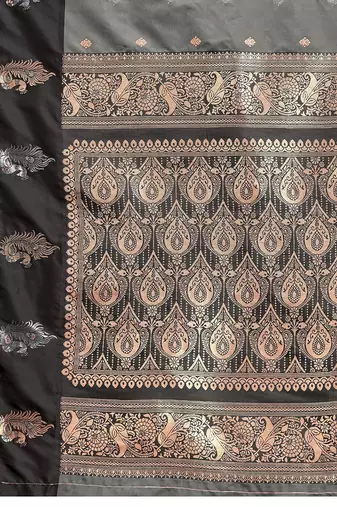 Grey silk blend woven design saree with blouse