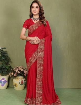 Red silk blend embroidered saree with blouse 5