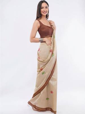 Beige silk blend printed saree with blouse 3