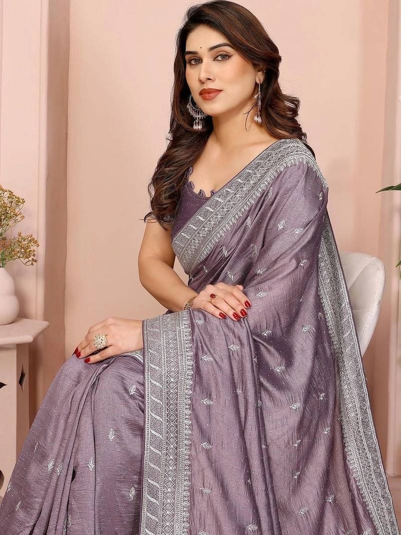 Lavender silk blend embellished saree with blouse