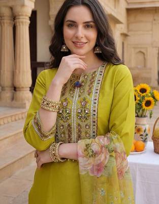 Women Ethnic Motifs Embroidered Panelled Sequinned Kurta with Trousers & With Dupatta 2