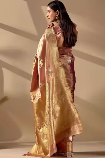 Pink silk blend woven design saree with blouse