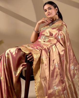 Pink silk blend woven design saree with blouse 4