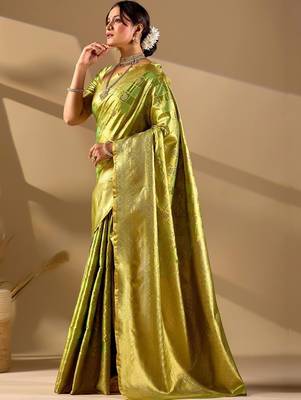 Lime silk blend woven design saree with blouse 2