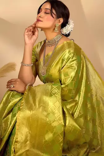 Lime silk blend woven design saree with blouse