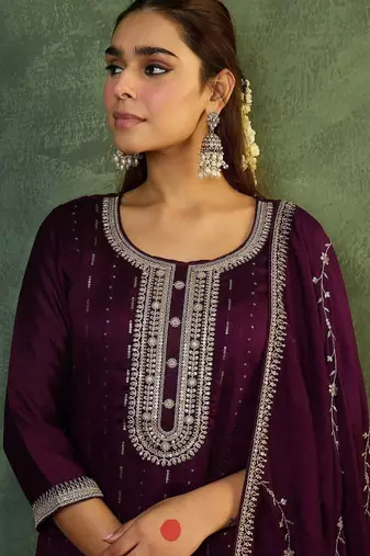 Women Ethnic Motifs Embroidered Regular Thread Work Kurta with Trousers & With Dupatta