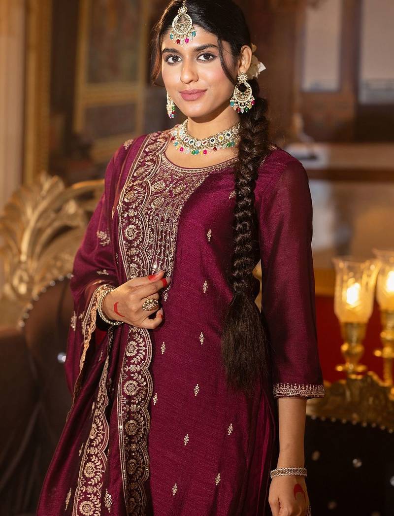 Embroidered Gotta Patti Work Round Neck Kurta With Trousers & Dupatta