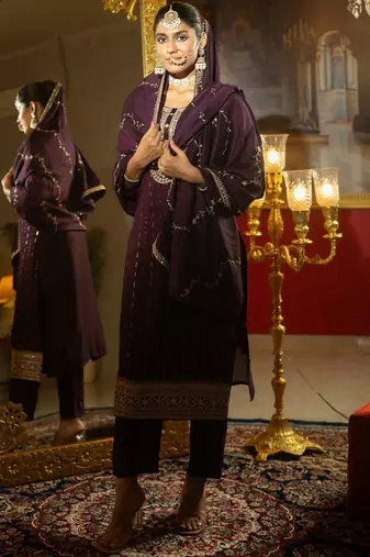 Sequinned Embroidered Round Neck Kurta With Trousers & Dupatta