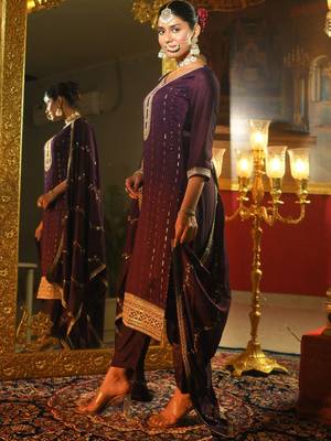 Sequinned Embroidered Round Neck Kurta With Trousers & Dupatta 4